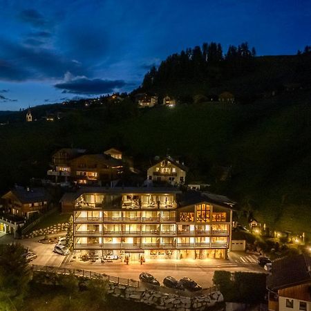 Hotel Alcialc La Valle Esterno foto