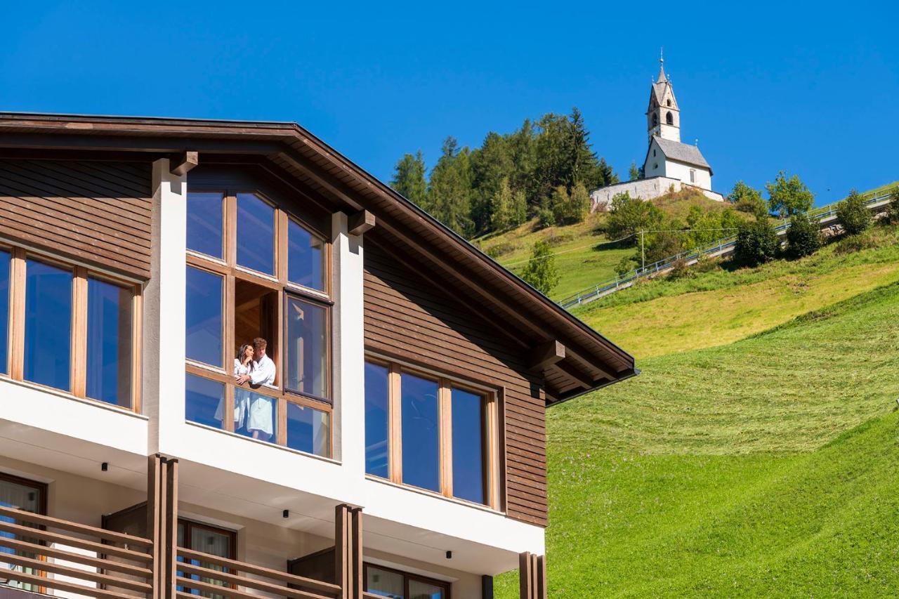 Hotel Alcialc La Valle Esterno foto